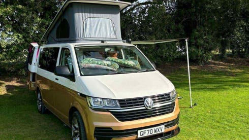 VW-Campingbus mit 4 Schlafplätzen ab Baujahr 2020