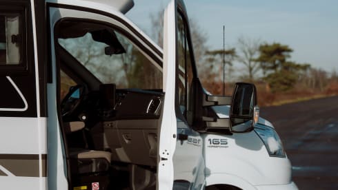 4p Ford Benimar cocoon 463 semi-integrated uit 2025