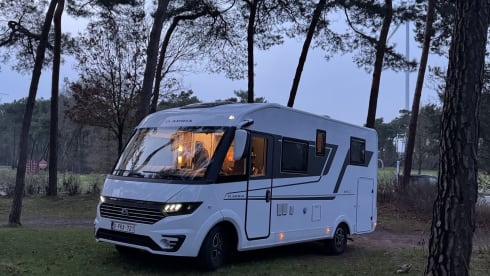 Sony – 5p Adria Mobil integrated uit 2024
