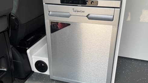 Ben Roamer – 4 berth Volkswagen T6 Campervan Rental Perthshire Scotland