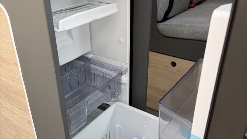 2p Dethleffs Golbetrail Performance bus uit 2025 599cm