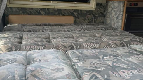 2 berth Auto-Sleeper Symphony  1998 2.0lt petrol