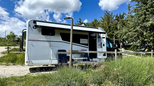 Making Memories 1 – Fiat T67s Sunlight Semi-intégré 2024 Automatique Lits simples