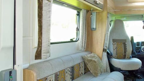 Ellie – 6 berth Peugeot semi-integrated from 2019