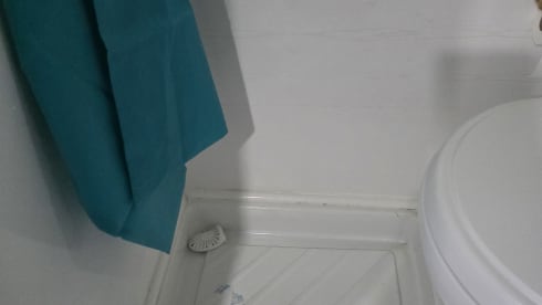 Samuel – Ford-Bus mit 3 Schlafplätzen aus dem Jahr 2013