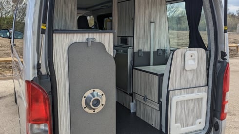 Sugihara – 4 Berth 2010 Toyota Hi-Ace Campervan