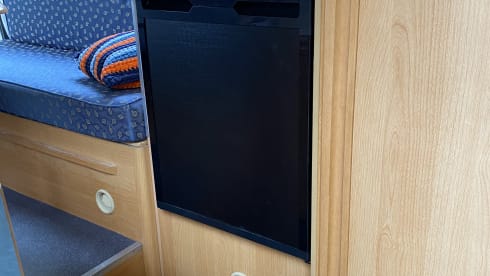 Dushi – 2p Peugeot bus from 2002