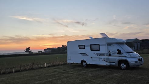 Roxanne – Dog Friendly, 2 berth , Adventure Holiday 