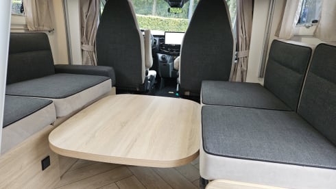 JHR97H – 2p Chausson semi-integrated from 2026