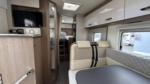 Europa Cruiser – 4p Bürstner integrated uit 2019