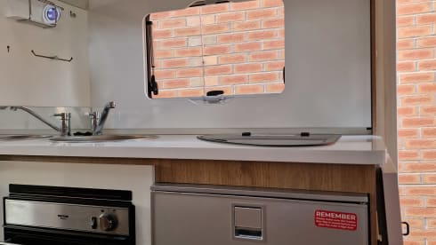 5 belts and 6 berth Fiat AutoRoller 747  year 2021