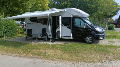 4p Benimar semi-integrated uit 2024