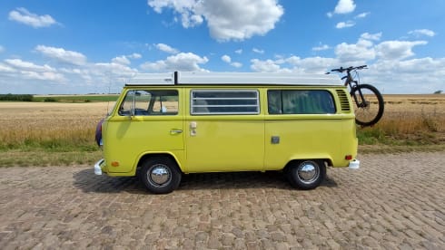 Ga op duurzame roadtrip met Lima! ⚡️🚐 – 100% Electric! ⚡️VW T2 "Lima"