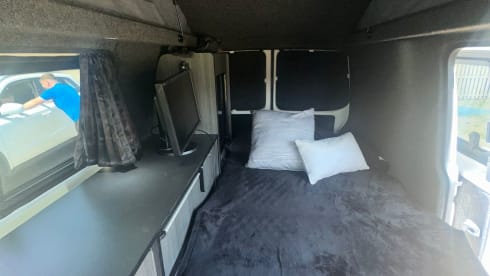 Ron – Stay classy in "Ron" the VW 4 berth Campervan