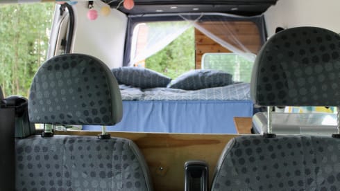 AdVANture – 2p Ford campervan from 2008