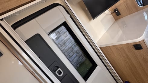 Big Bertha – 6 berth Roller Team 746 from 2025