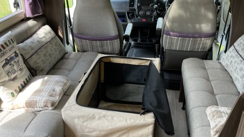The Breeze – Comfortable, spacious and well equipped motorhome.