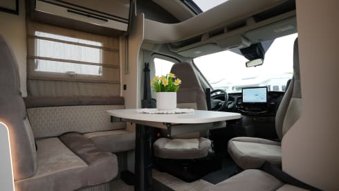 Silver Edition – 4p McLouis semi-integrated uit 2026