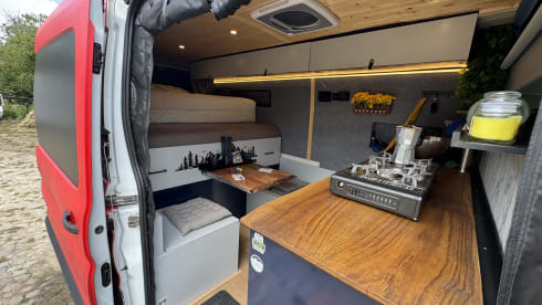     Rocco 🌿 | Cozy campervan for 2 ready for adventure