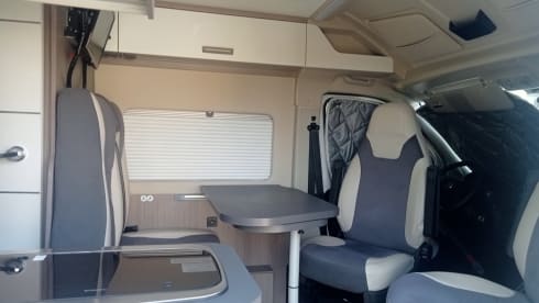 La savonnette  – Fourgon aménagé 4 couchages 