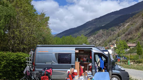 Weinsberg Bus camper of 6m for 2 people