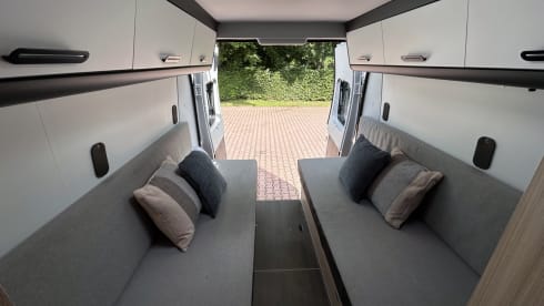 Adria Sun Living 2023 V65 SL bus camper | length beds | tow bar