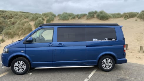 Blu – VW campervan INC FULL INSURANCE !!