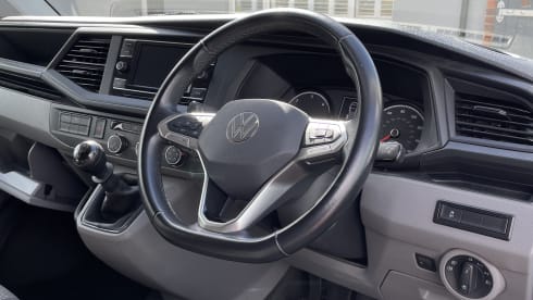 The Grey Horizon – 4 berth Volkswagen T6.1 LWB campervan from 2022