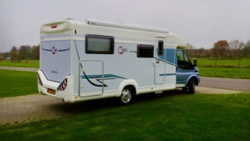 3 person camper half integral