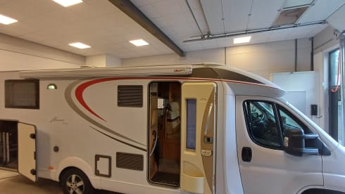 3p Bürstner semi-integrated from 2011