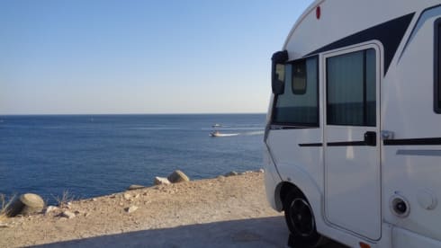 Tino – Comfort family camper for 5p - ITINEO SB740 (integral from 2022)