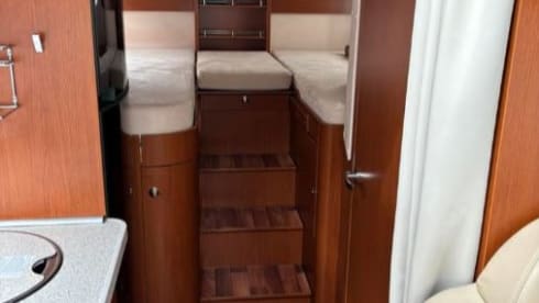 4p Hymer integrated from 2012
