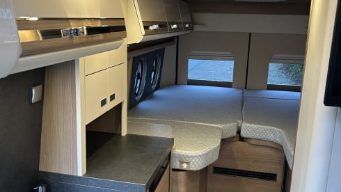 2p Malibu bus uit 2026