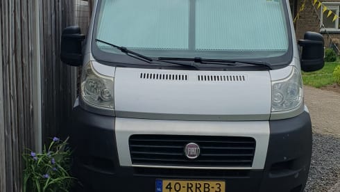 Isriya Camper verhuur door Takky – 2p Pössl bus from 2008