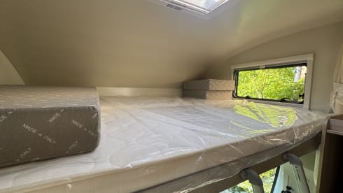 Stories_on_wheels – 6p Giottiline alcove uit 2024