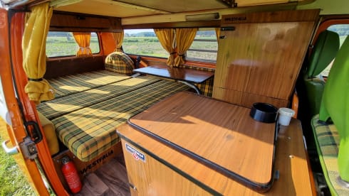 Gerd – VW T2b Westfalia Helsinki