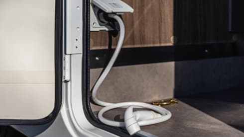 Dixie – 5p McLouis semi-integrated from 2025