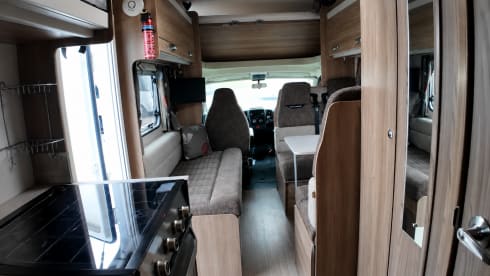 6 berth Swift alcove from 2017