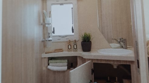 Dream on wheels – ELNAGH T LOFT 530 Happy Camper
