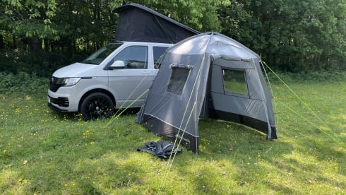 Florence – 2025 Converted 4 berth VW T6.1 (2023) **INSURANCE INCLUDED**
