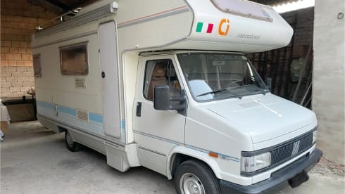 Arturo – Camper Mansardato 