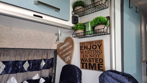 The Roving Badger – 2 Berth Peugeot  Boxer  LWB High Roof 2018 