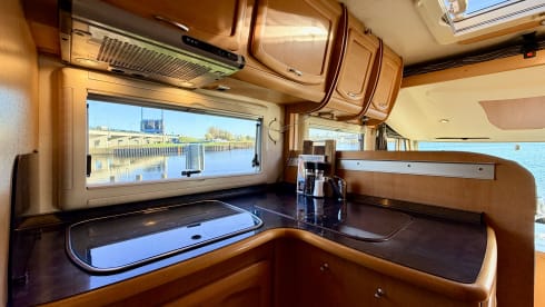 BasCar – Mercedes-Benz - Frankia Comfortclass - Automatik - Vollausstattung