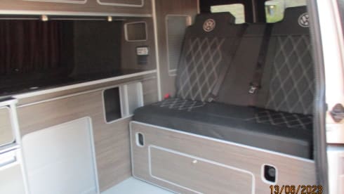 Pistol 2 – 4-Bett-Volkswagen-Campervan von 2016