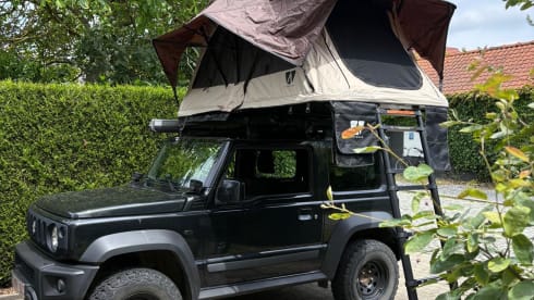 Suzuki Jimny with roof tent