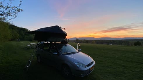 Rooftop tent – 2p Ford rooftop from 2004