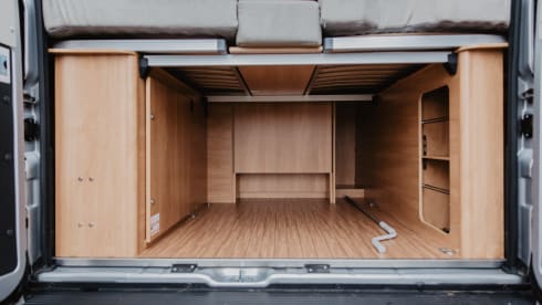 Roadcruiser – Luxury bus camper Pössl Roadcruiser (camper 20)
