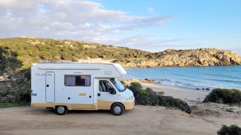 Freddy – "Camper Mansardato Fiat Ducato : Classico Vintage Familiare"