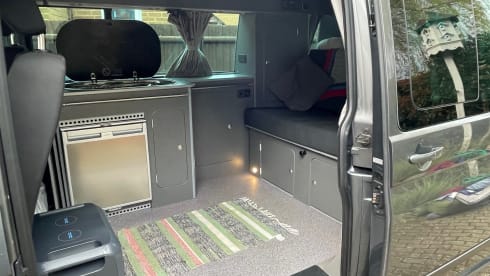 4-5 berth VW T6 LWB Campervan - Fully Equipped - 2020