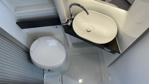 Adria Twin 640SGX Supreme A AUTOMATIC